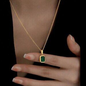14K Gold Filled Emerald Pendant Necklace